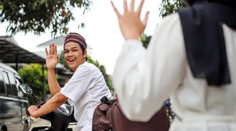 বিদায় নেওয়ার সময় কী বলা সুন্নত?