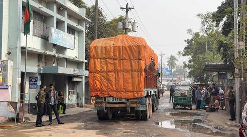 নিষেধাজ্ঞা তুলল ভারত, সাড়ে তিন বছর পর এলো গম