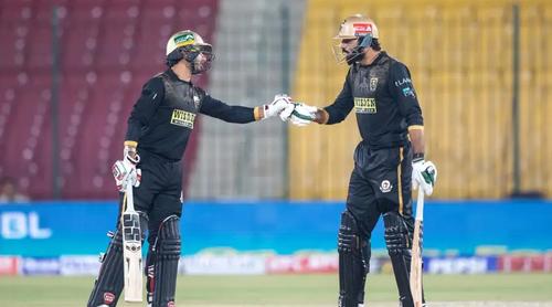 করাচি কিংসকে চার উইকেটে হারাল হায়দরাবাদ