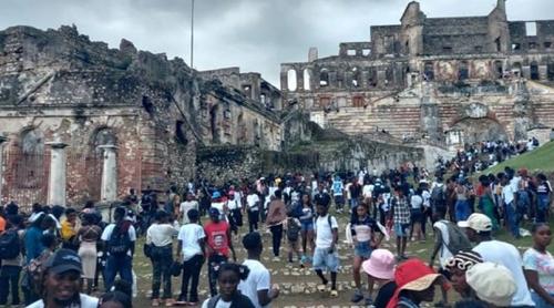 হাইতির সিটাডেল দুর্গে পদদলিত হয়ে প্রাণ গেল অন্তত ৩০ জনের
