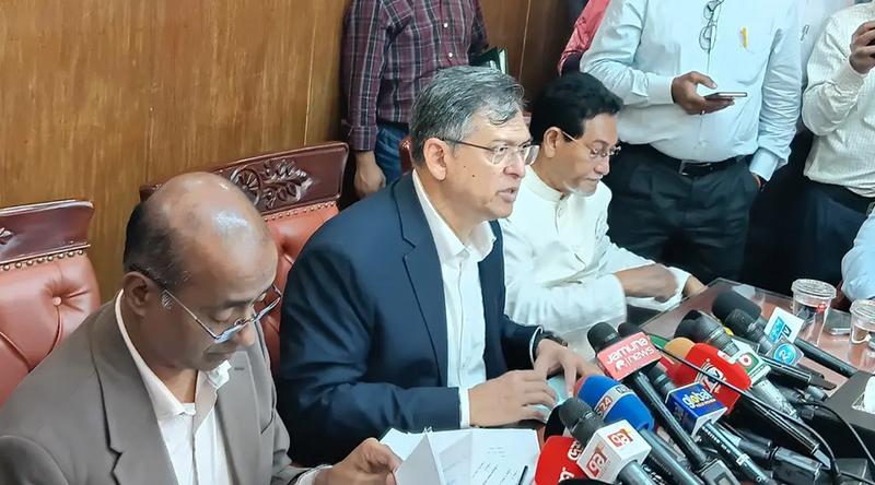 অন্তর্বর্তী সরকারের দু-একটি বাদে সব কর্মকাণ্ড বৈধতা পাচ্ছে