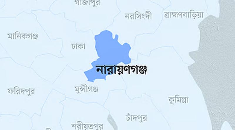 নারায়ণগঞ্জে অবৈধভাবে মজুতকৃত সয়াবিন তেল ও টিসিবির আটা জব্দ