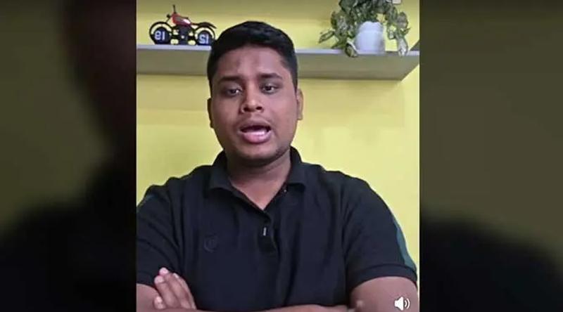 বিএনপি মেজরিটি, সংসদে যা ইচ্ছা তাই করতে পারে: ফেসবুক লাইভে হাসনাত