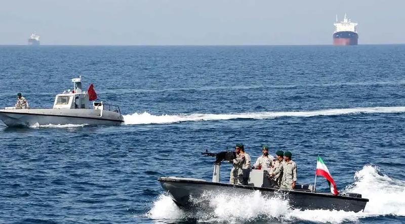 হরমুজের বিকল্প খুঁজছে উপসাগরীয় দেশগুলো!