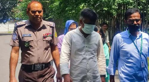 ট্রাইব্যুনাল নিয়ে ফেইসবুকে ‘অবমাননাকর’ পোস্ট, যুবলীগ নেতার ২ মাসের কারাদণ্ড