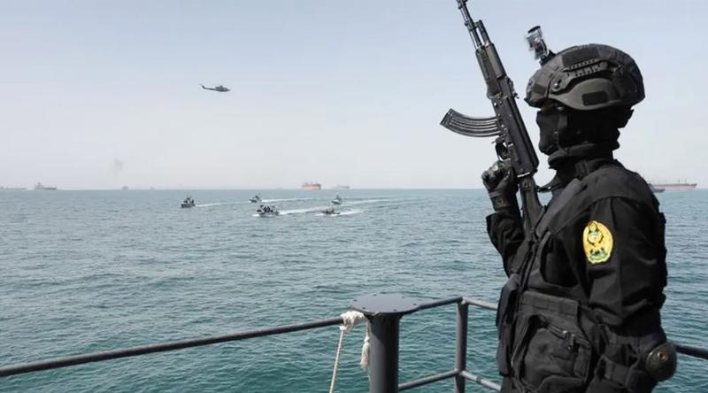 ইরানের বন্দরগুলোতে মার্কিন অবরোধ কার্যকর হচ্ছে আজ থেকে