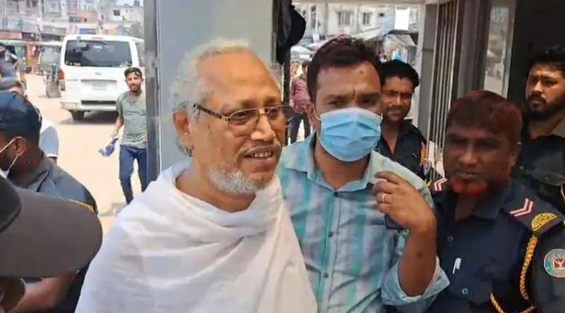 কারাগার থেকে জামিনে মুক্তি পেলেন বাউলশিল্পী আবুল সরকার