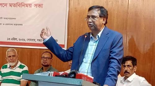 হকারদের শৃঙ্খলায় আনতে লাইসেন্স ব্যবস্থা চালু হবে: ডিএসসিসি প্রশাসক