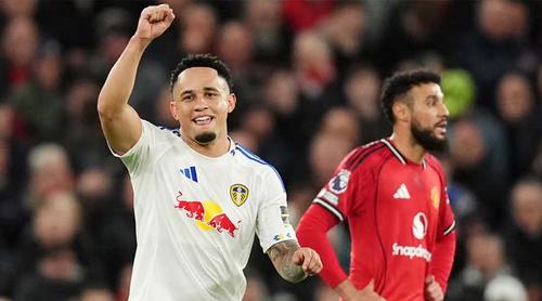 ৪৫ বছর পর ইউনাইটেডের মাঠে লিডসের ঐতিহাসিক জয়