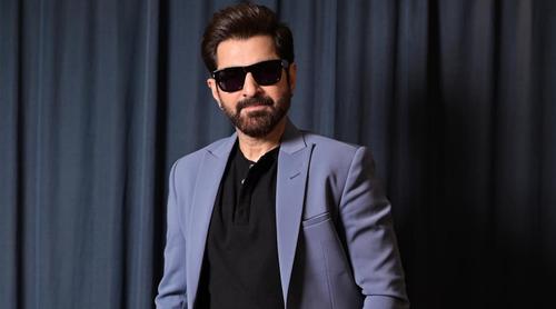 জিৎকে ঘিরে রাজনৈতিক বিতর্ক, অবশেষে মুখ খুললেন অভিনেতা