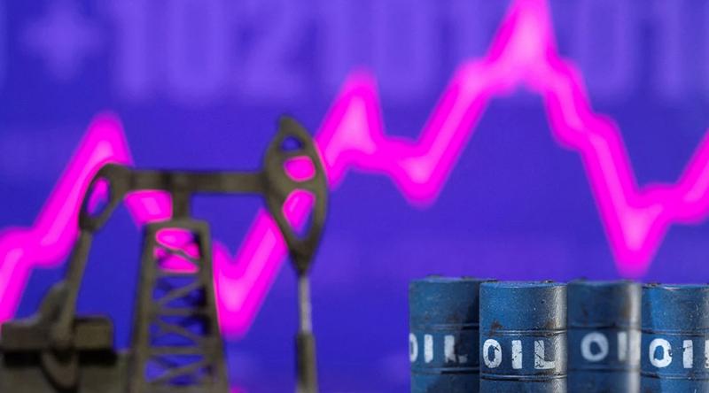 বিশ্ববাজারে কমল জ্বালানি তেলের দাম