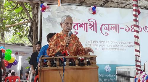 বাঁধভাঙা বন্যার মতো মানুষ বর্ষবরণে বেরিয়ে এসেছেন : সংস্কৃতিমন্ত্রী