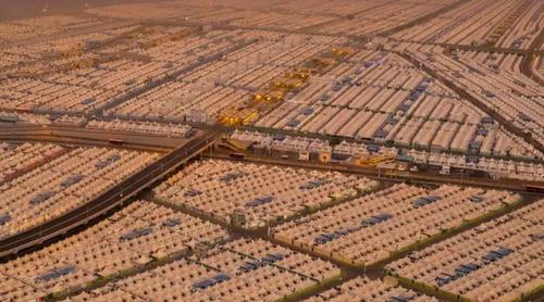 হজযাত্রীদের জন্য মিনায় শুরু হয়েছে তাঁবু তৈরির কাজ