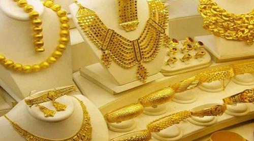 আজ দেশে বাজারে স্বর্ণের ভরি কত?
