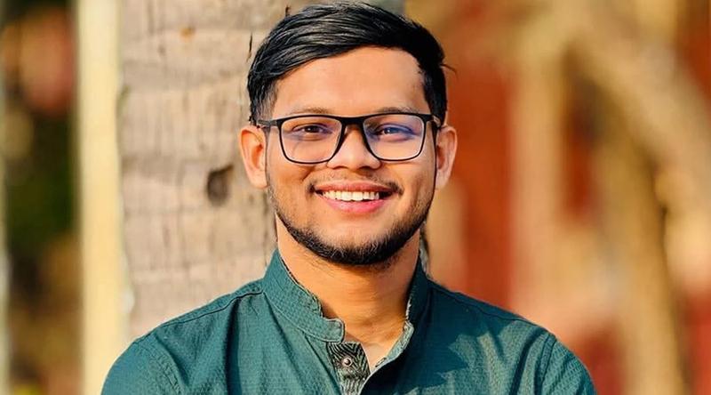 হাসনাত আবদুল্লাহকে ঘিরে ‘মব’: বাকের মজুমদারের তীব্র প্রতিক্রিয়া