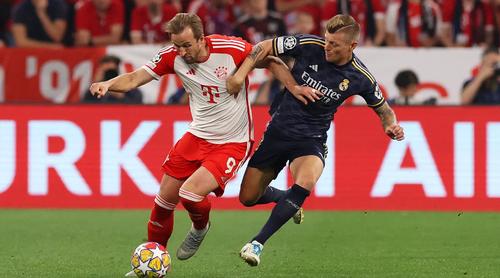 সেমিফাইনালের লক্ষ্যে রাতে বায়ার্নের বিপক্ষে মাঠে নামছে রিয়াল মাদ্রিদ