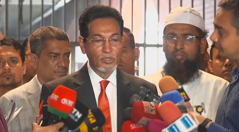 দুই লাখ টন তেল নিয়ে দুটি জাহাজ বন্দরে নোঙর করেছে : সংসদে চিফ হুইপ