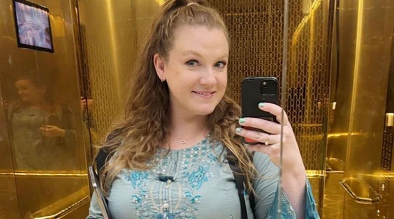 পাকিস্তানি খাবারের প্রেমে মার্কিন নারী সাংবাদিক!