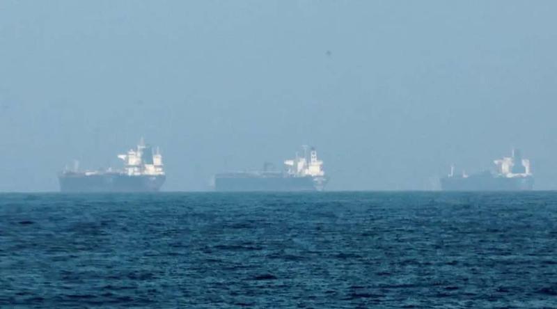 হরমুজে জাহাজ চলাচল নিয়ে ইরানের নতুন প্রস্তাব