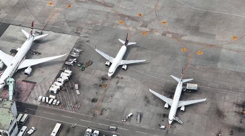 যুদ্ধের ধাক্কায় বিপর্যস্ত আকাশপথ, ক্ষতির মুখে এভিয়েশন খাত