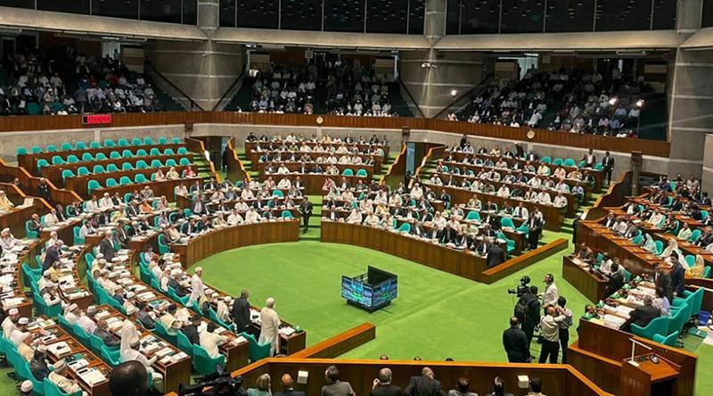 সংসদে সাউন্ড সিস্টেমে বিভ্রাটের কারণ জানালেন ঠিকাদার জাহিদুর