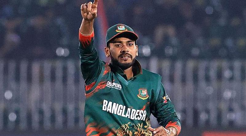 আমরা পেশাদার খেলোয়াড়, মাঠের বাইরের বিষয় প্রভাব ফেলে না: মিরাজ