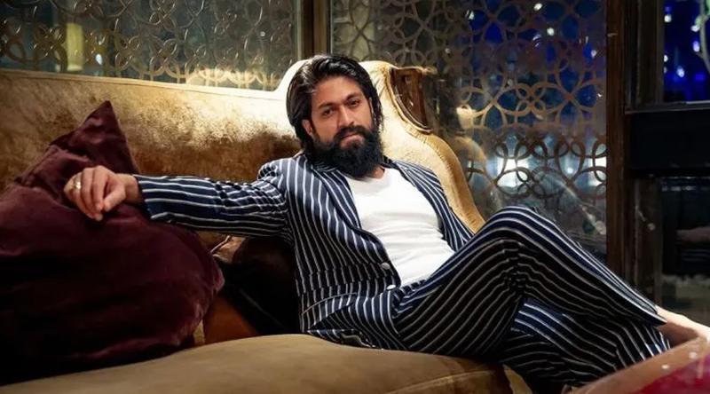 ‘টক্সিক’ কেবল গ্যাংস্টারের গল্প নয়