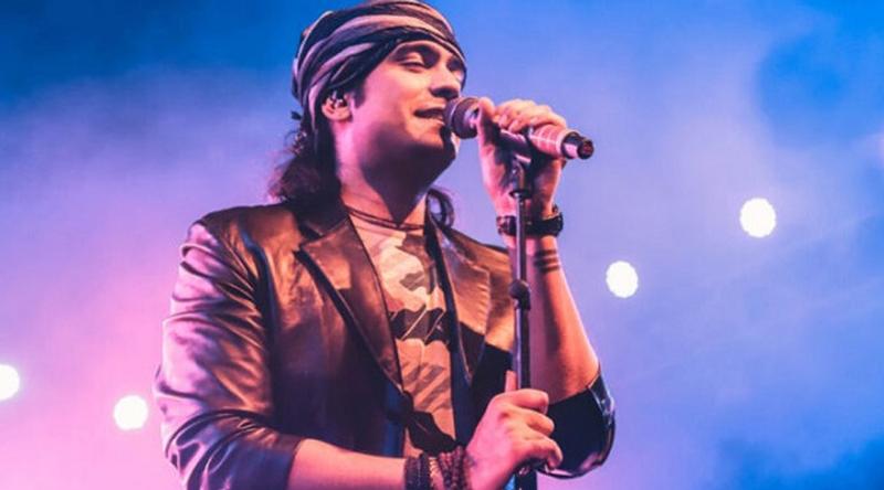 শৈশবের বান্ধবীর সঙ্গেই গোপনে বিয়ে সারলেন সঙ্গীতশিল্পী জুবিন!