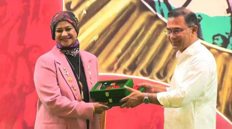 স্বাধীনতা পুরস্কার পেলেন কিংবদন্তি জোবেরা লিনু