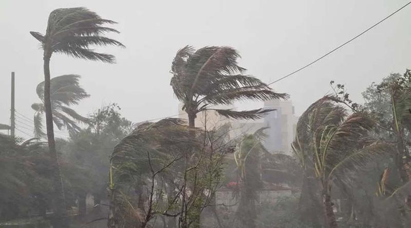 ঢাকায় তীব্র বজ্রপাত ও ঝড়ো বৃষ্টির আভাস