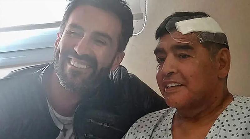 ‘আইডল’ ম্যারাডোনার মৃত্যুতে নিজেকে নির্দোষ দাবি ডাক্তারের