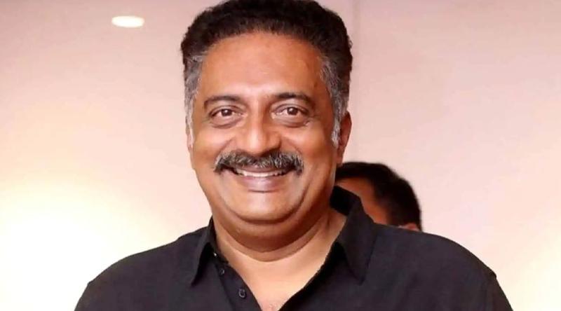 ‘রামায়ণ’ নিয়ে মন্তব্য করায় আইনি বিপাকে প্রকাশ রাজ!