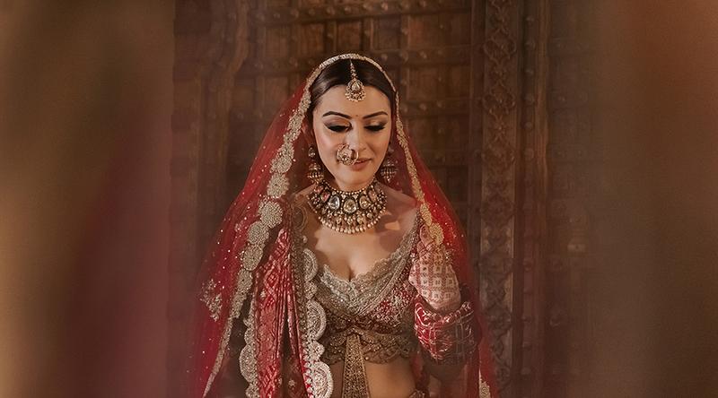 বিচ্ছেদ নিয়ে মুখ খুললেন অভিনেত্রী হানসিকা