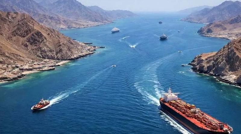 নিরাপদ না হওয়া পর্যন্ত হরমুজে না যাওয়ার সিদ্ধান্ত শিপিং কোম্পানিগুলোর