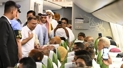 হজযাত্রীদের কাছে দেশ ও জাতির জন্য দোয়া চাইলেন প্রধানমন্ত্রী