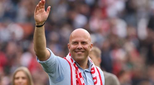 ইপিএলকে 'মিনি লিগ' মনে হচ্ছে লিভারপুল কোচ স্লটের