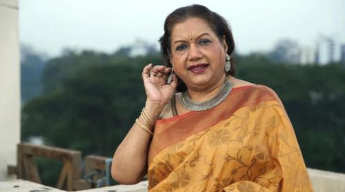 কিংবদন্তি অভিনেত্রী কবরীর অসমাপ্ত স্বপ্ন পূরণে ছেলের লড়াই