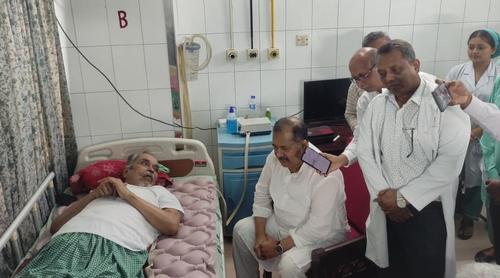 প্রবীণ সাংবাদিকদের অবসর ভাতা বাস্তবায়নে কাজ করছে সরকার: তথ্যমন্ত্রী