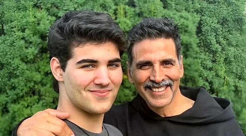 কোটি টাকার সম্পত্তি ছেড়ে বিদেশে চাকরি, মাসে কত টাকা পান অক্ষয়-পুত্র?