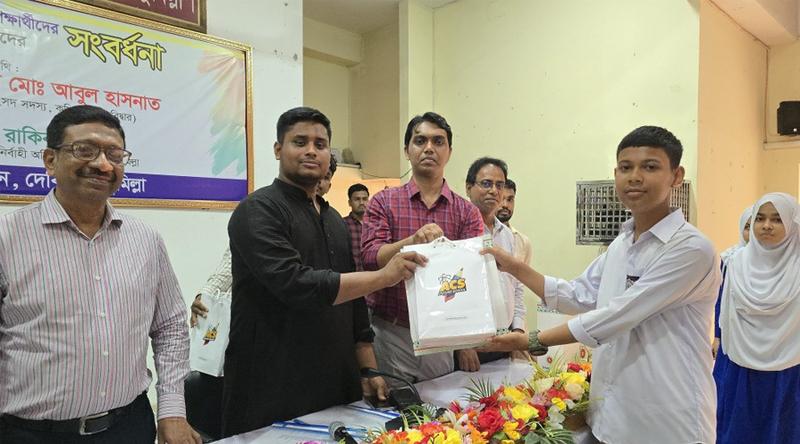 পড়াশোনার পাশাপাশি নৈতিক শিক্ষায় মনোযোগী হতে হবে : হাসনাত আব্দুল্লাহ