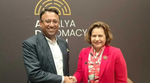 পররাষ্ট্র উপদেষ্টার সঙ্গে তুরস্কের উপপররাষ্ট্রমন্ত্রীর বৈঠক