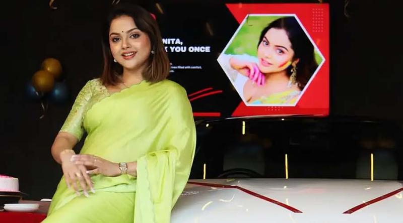 ৮০ লাখ টাকার গাড়ি কিনে ট্রলের মুখে নবনীতা