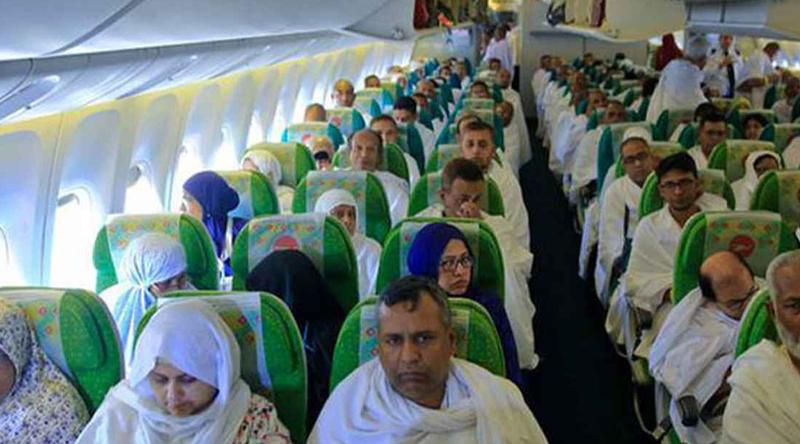 দ্বিতীয় দিনে ১৪টি ফ্লাইটে আজ হজে যাচ্ছেন ৫৭৫৬ যাত্রী