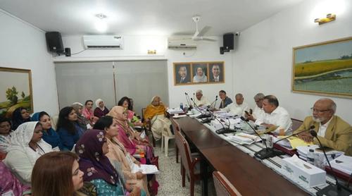 রাত ৩টা পর্যন্ত অফিসিয়াল কাজ করেছেন প্রধানমন্ত্রী