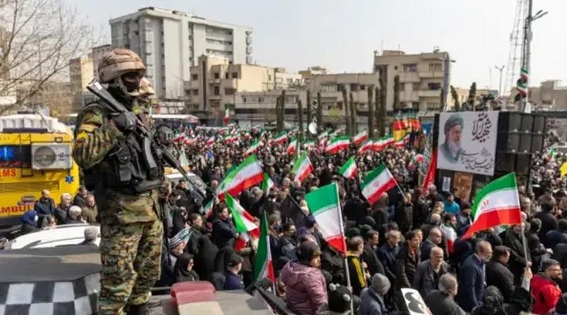 শেষ নিঃশ্বাস পর্যন্ত শত্রুর মোকাবিলা করবে সেনাবাহিনী: ইরানের সেনাপ্রধান