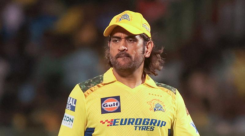 চলতি আইপিএলে এখনও মাঠে নামেননি ধোনি, কারণ কী?