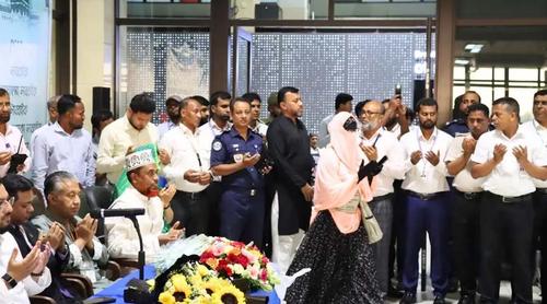 শাহ আমানতে পবিত্র হজ্জ ফ্লাইট কার্যক্রমের উদ্বোধন, ১৬ ফ্লাইটে যাবেন ৬ হাজার হাজি