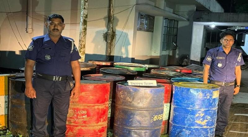 লক্ষ্মীপুরে ৪৮০০ লিটার ডিজেল জব্দ, আটক ১ ‎ ‎