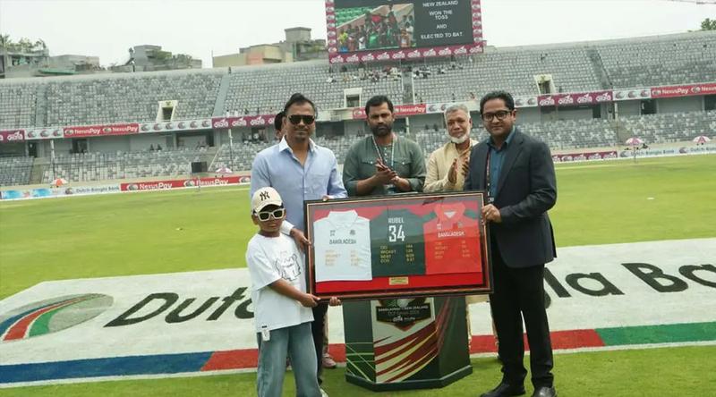 বিদায় বেলায় কোচ সারোয়ার ইমরানকে স্মরণ রুবেলের