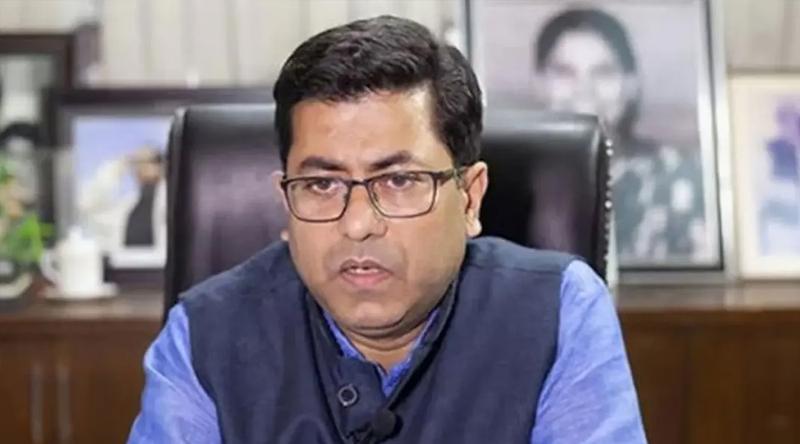 সাবেক মেয়র তাপস ও তার স্ত্রীর ছয়টি ক্রেডিট কার্ড ব্লকের নির্দেশ